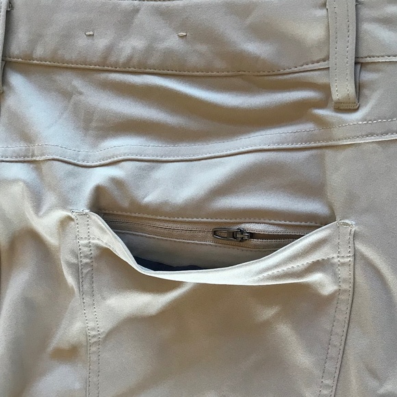 NEW LULULEMON KHAKI ABC CLASSIC-FIT 5 POCKET 34 x 28 - Picture 9 of 16